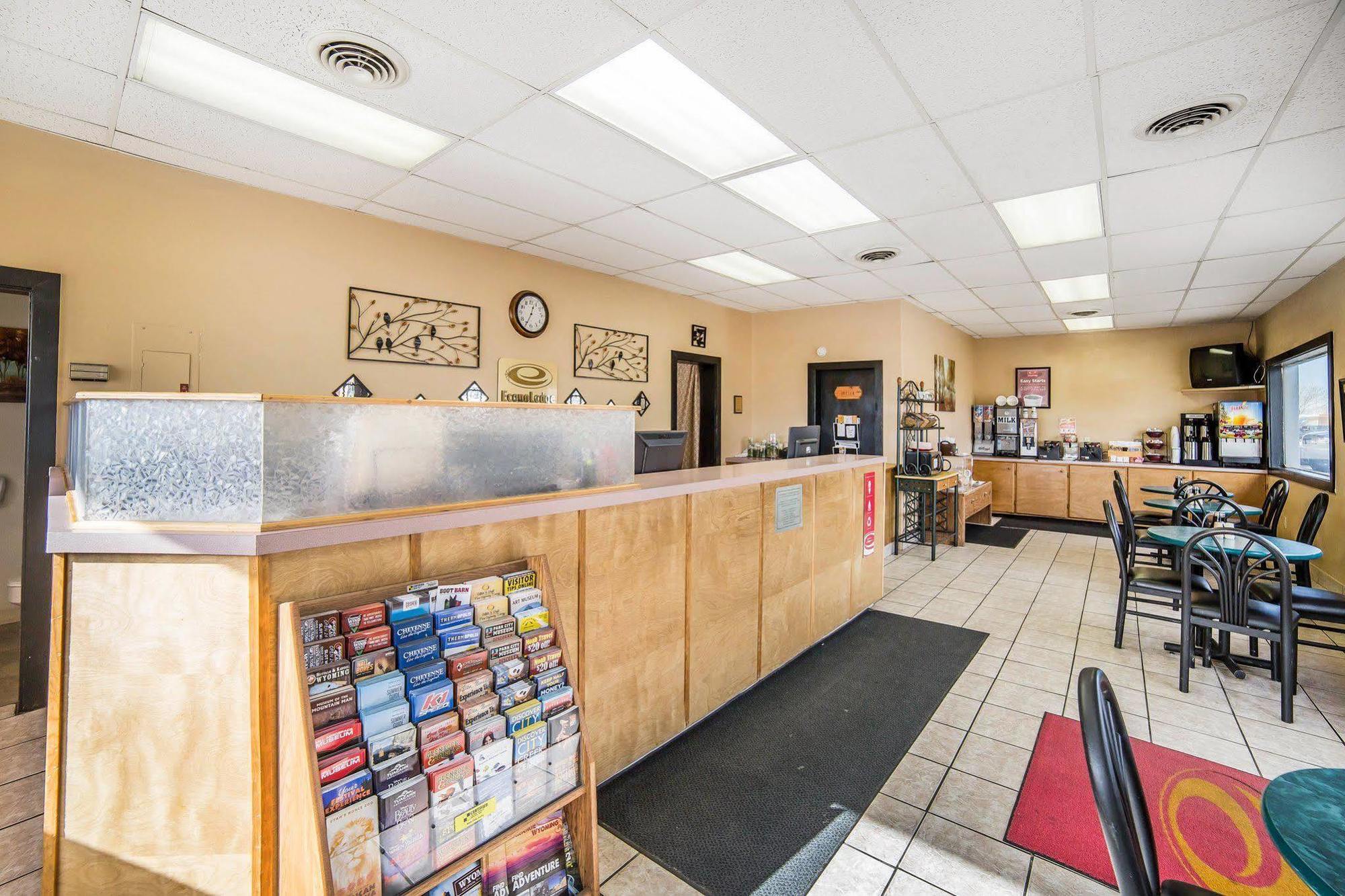 Econo Lodge Rock Springs Exterior photo